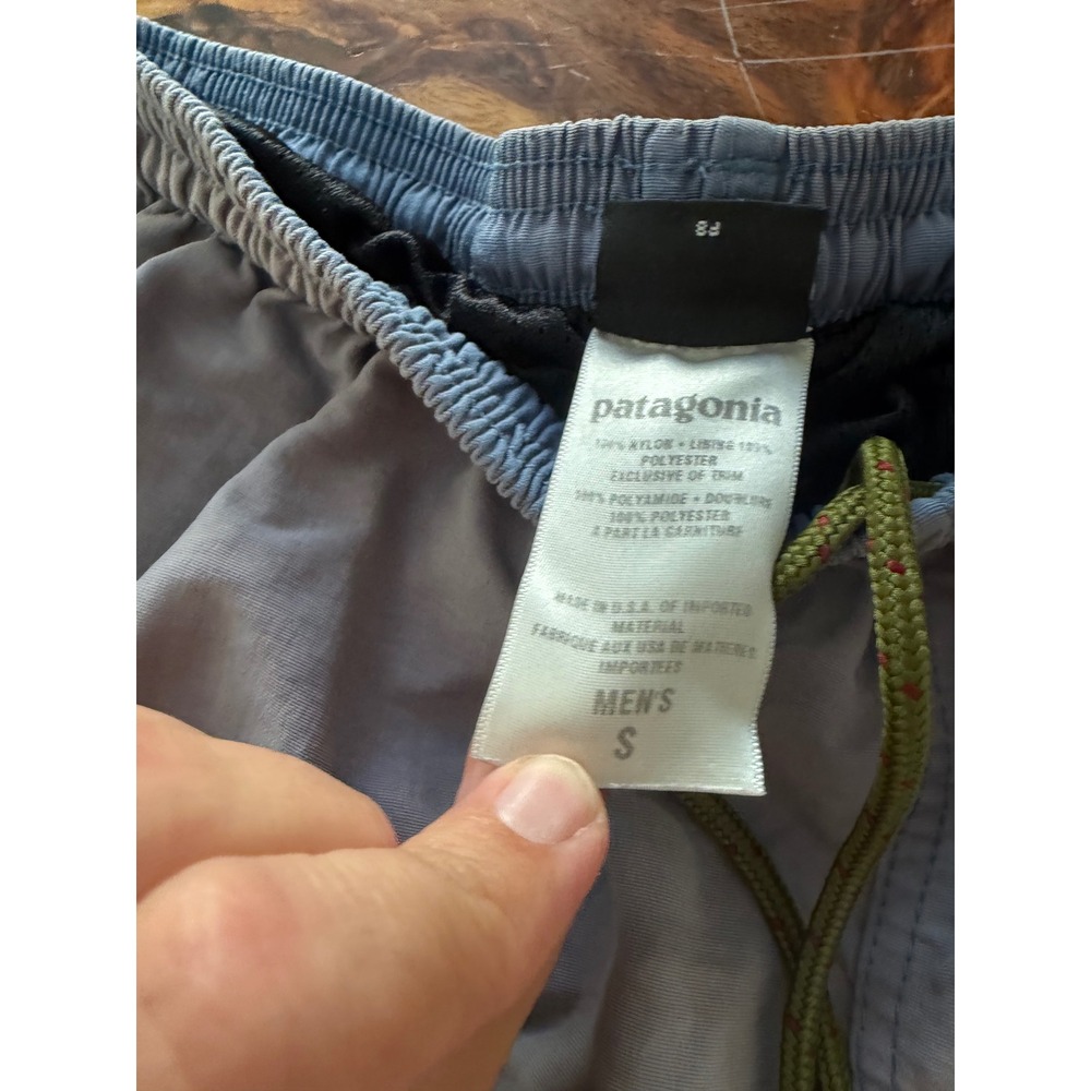 Patagonia Vintage Baggies Shorts Mens Small Blue Grey Made in USA Destroyed - Picture 4 of 11